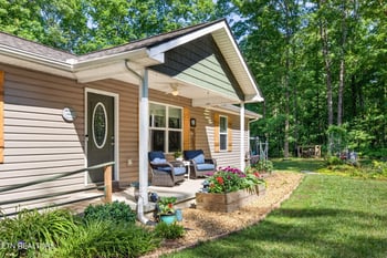 6610 Topez Dr, Crossville, TN 38572