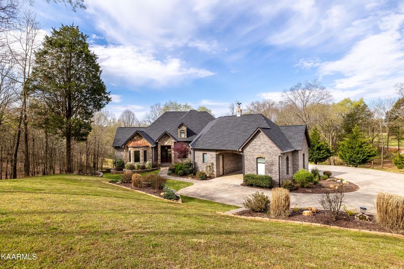 6614 Riverview Golf Dr, Loudon, TN 37774