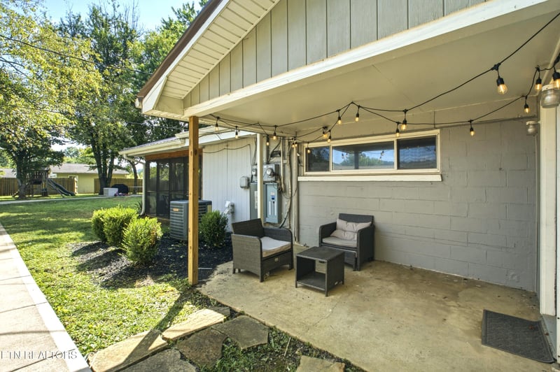 6628 Greer Rd, Knoxville, TN 37918