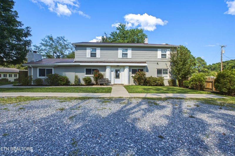 6628 Greer Rd, Knoxville, TN 37918