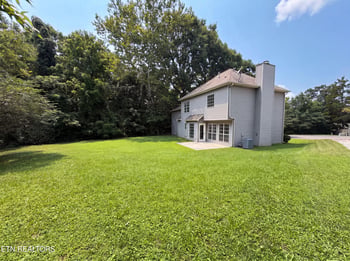 6630 Provincial Dr, Knoxville, TN 37909