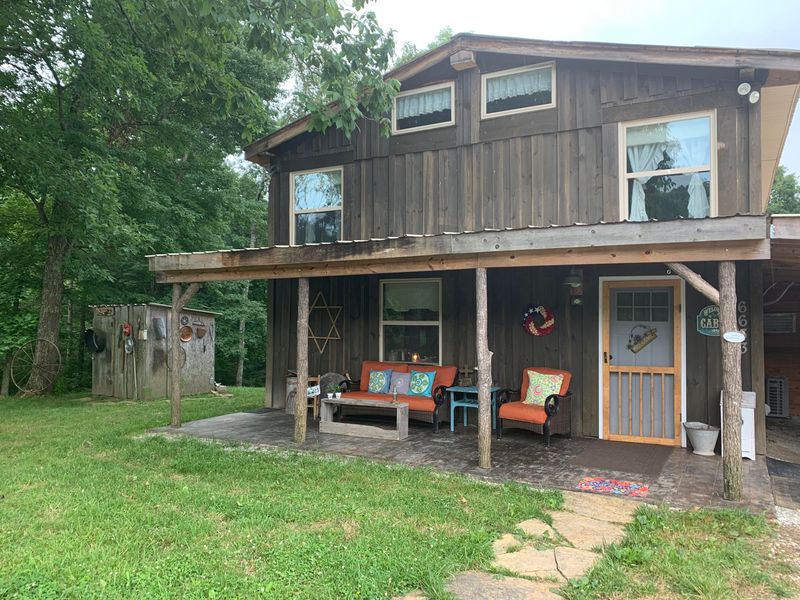 6633 Morgan County Hwy, Lancing, TN 37770
