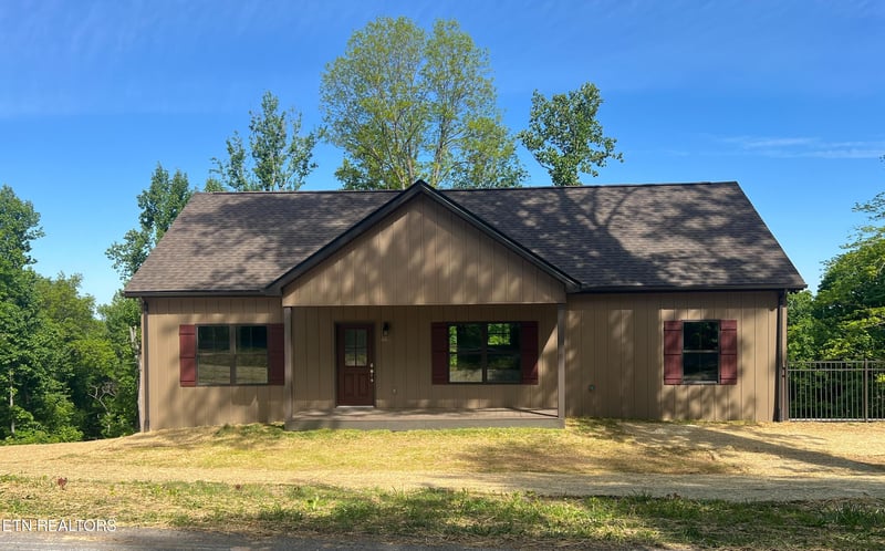 664 Fox Hunter Rd, Maynardville, TN 37807