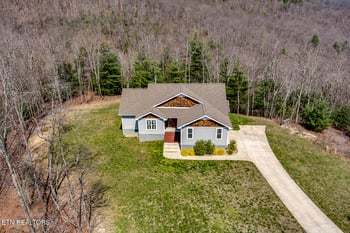 664 Green Ridge Tr, Harriman, TN 37748
