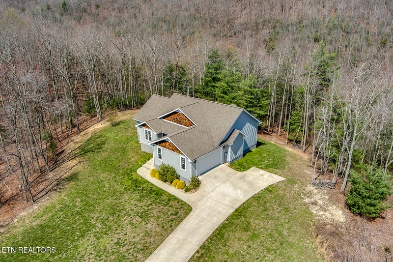 664 Green Ridge Tr, Harriman, TN 37748