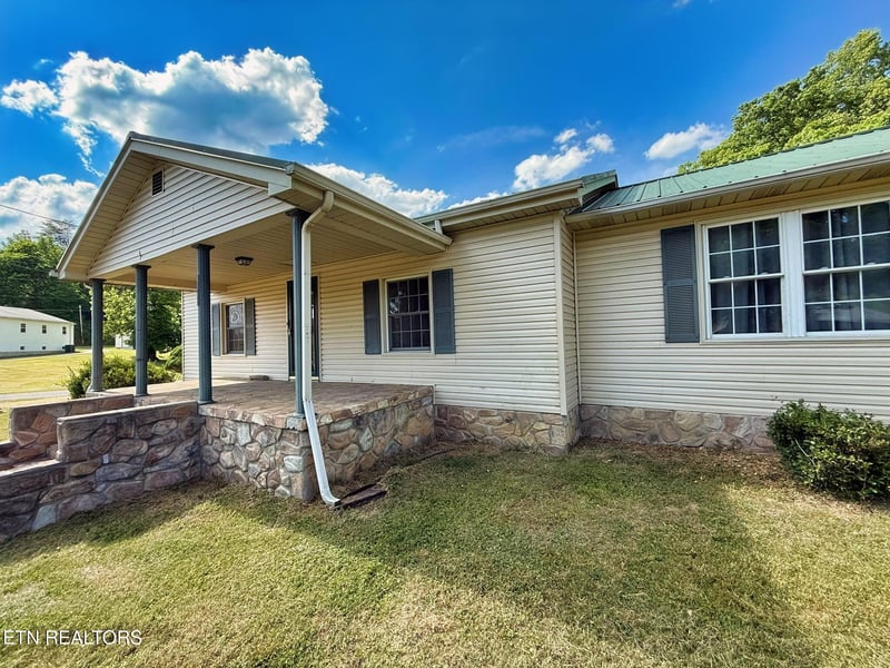 6646 Tennessee 297, Pioneer, TN 37847