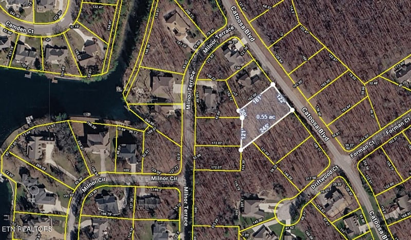 665 Catoosa Blvd, Crossville, TN 38558