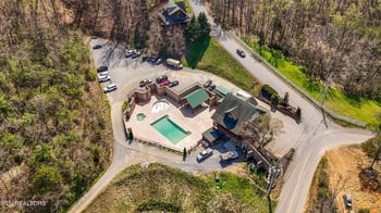 668 Stockton Dr, Sevierville, TN 37876