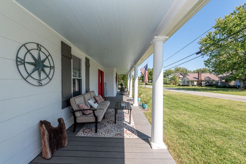 6694 Morganton Rd, Greenback, TN 37742
