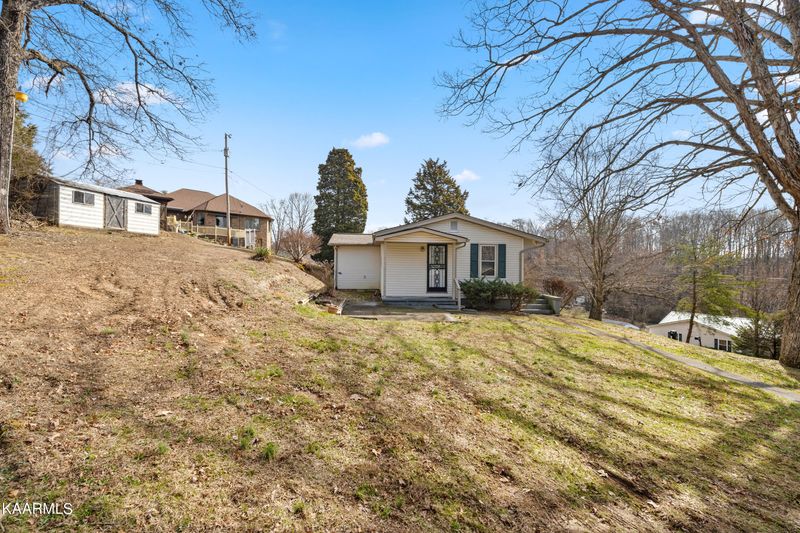 6701 Cate Rd, Knoxville, TN 37931