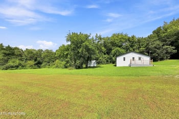 6701 Wilson Dr, Knoxville, TN 37924