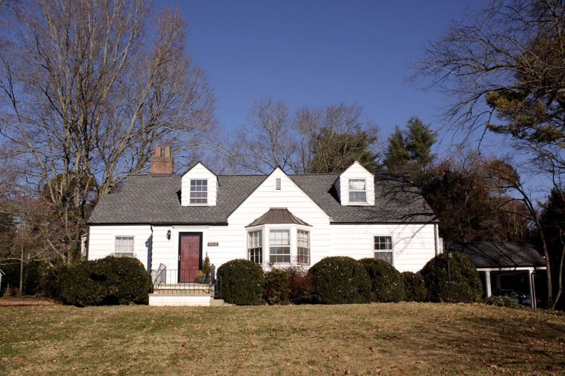 6703 Stone Mill Dr, Knoxville, TN 37919