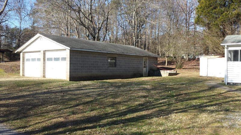 6705 Keck Rd, Knoxville, TN 37912