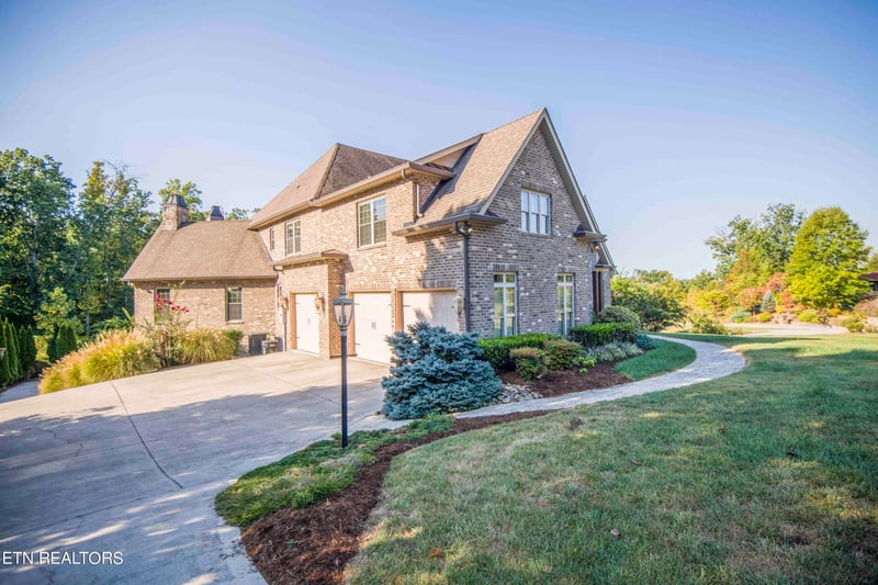 6709 Long Shadow Way, Knoxville, TN 37918