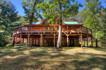 6715 Avens Ln, Tallassee, TN 37878