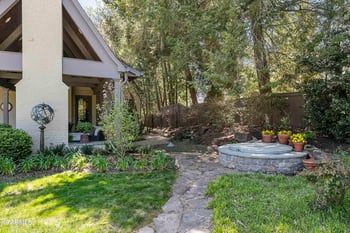 6719 Sherwood Dr, Knoxville, TN 37919