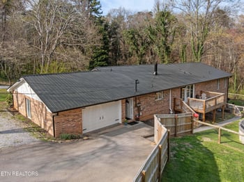 6720 Ridgeview Rd, Knoxville, TN 37918
