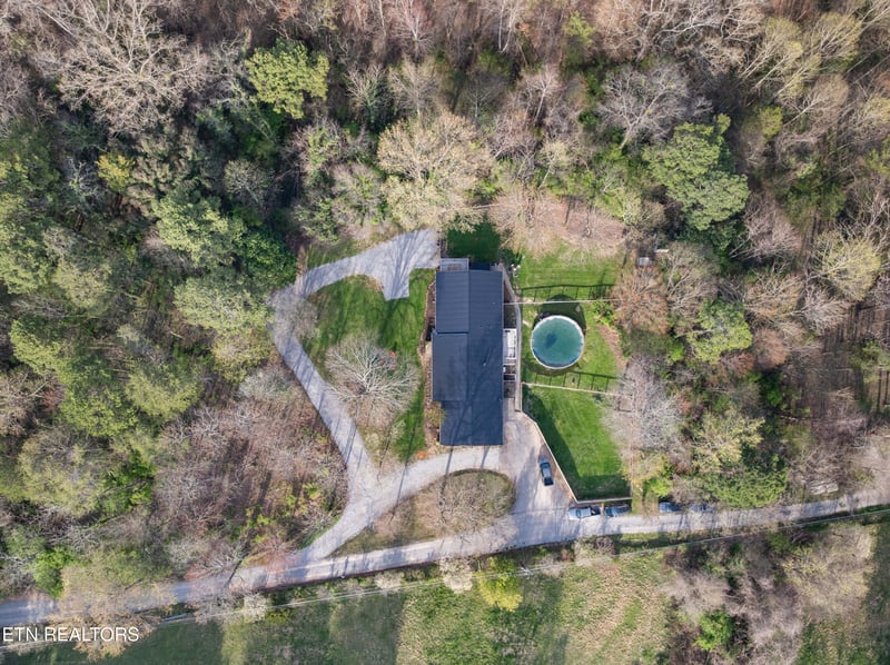 6720 Ridgeview Rd, Knoxville, TN 37918