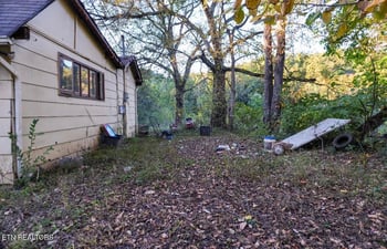 673 Self Hollow Rd, Rockford, TN 37853