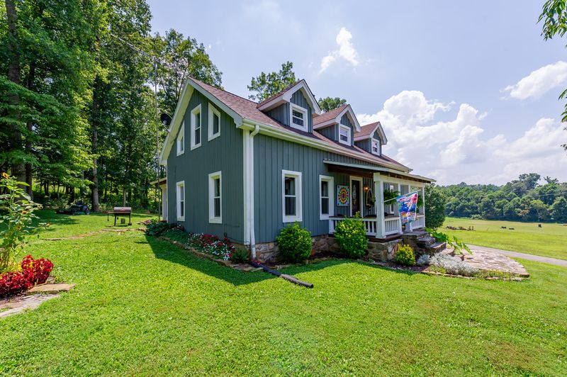 675 Finley Rd, Rutledge, TN 37861