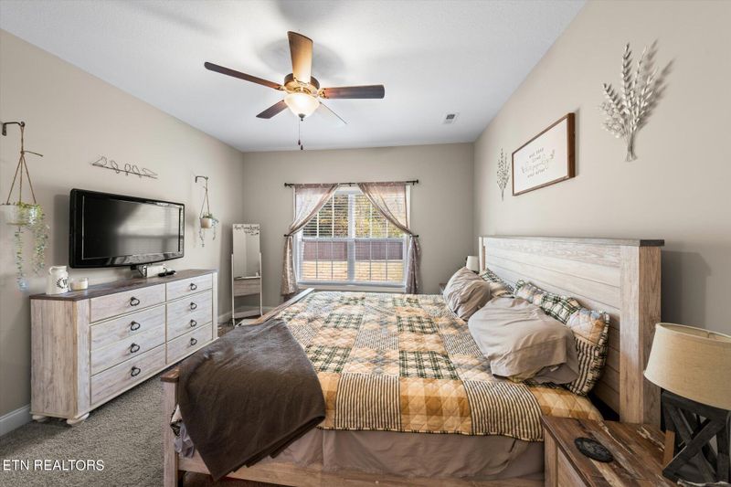 6754 Padgett Hill Ln, Knoxville, TN 37931