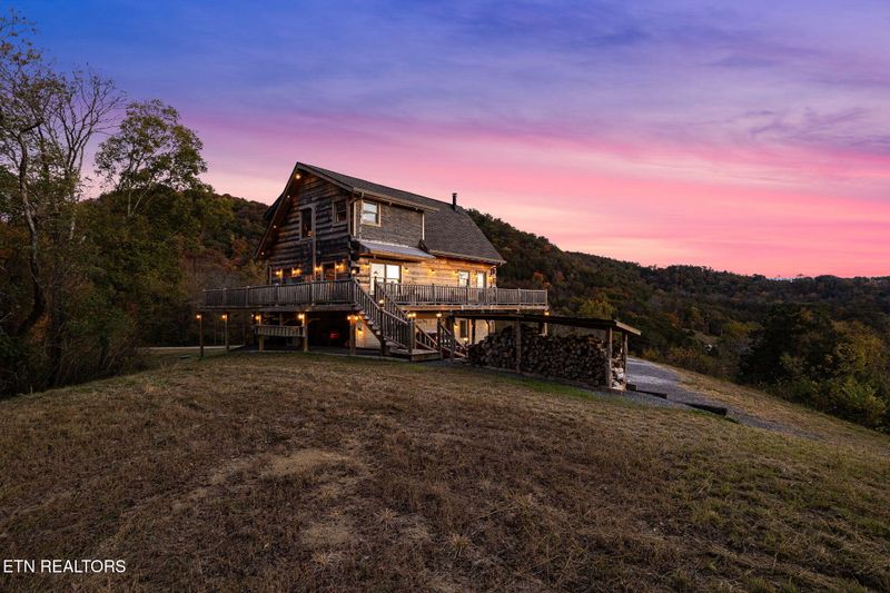 676 Highway 92, Rutledge, TN 37861