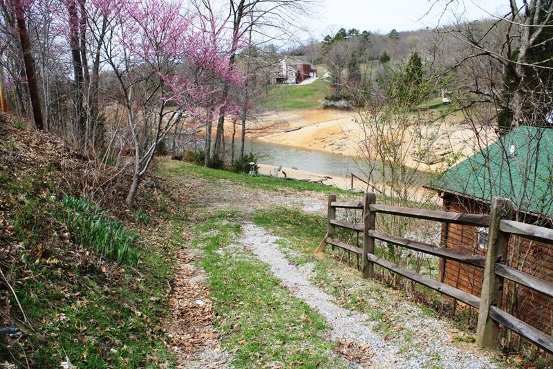 6762 Cedar Hill Rd, Talbott, TN 37877