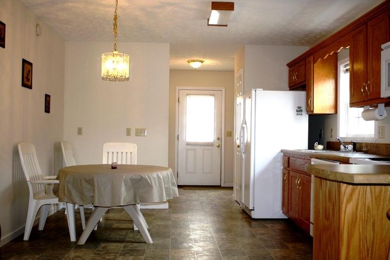 6762 Cedar Hill Rd, Talbott, TN 37877