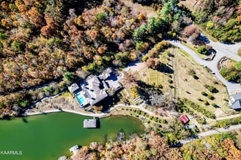 6780 Lakeland Dr, Lenoir City, TN 37772