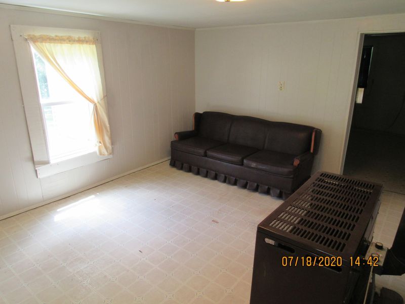 6785 Morgan County Hwy, Lancing, TN 37770