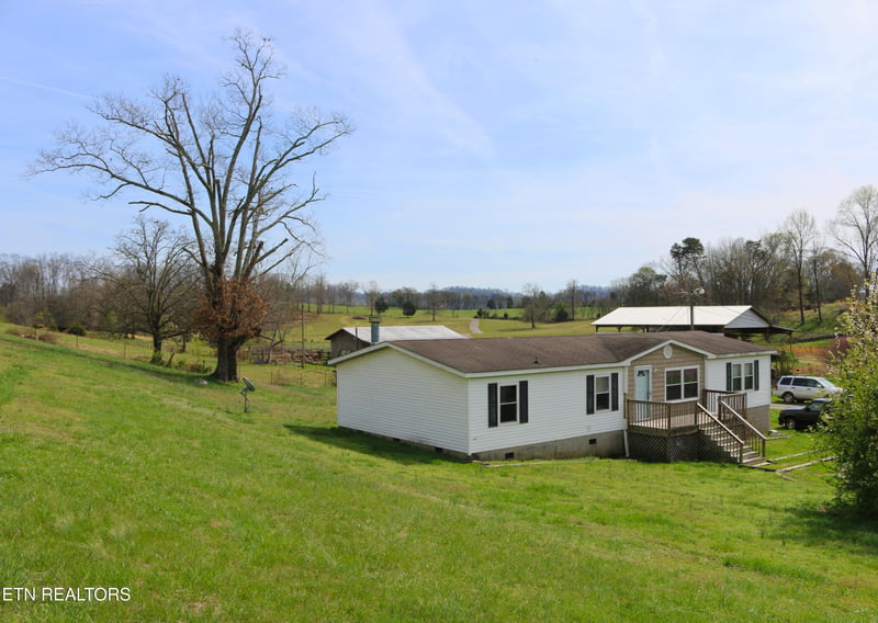 680 Forkners Chapel Rd, Sweetwater, TN 37874