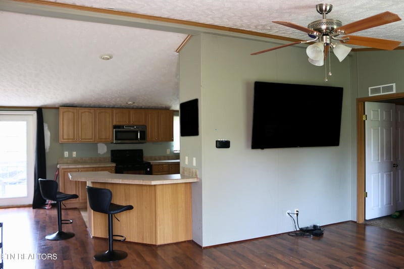 680 Forkners Chapel Rd, Sweetwater, TN 37874