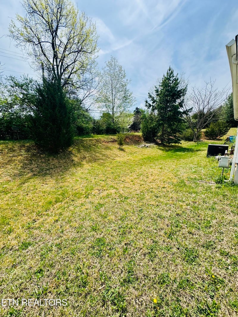 6800 September Ln, Knoxville, TN 37924