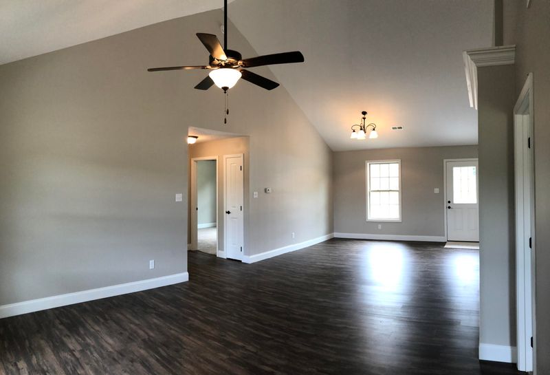 6801 Mountain Shadow Dr, Knoxville, TN 37918