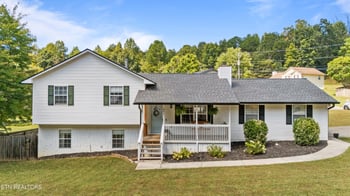 6801 Silent Brook Ln, Knoxville, TN 37921