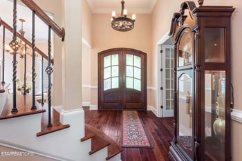 6808 Shadow Ridge Dr, Knoxville, TN 37918