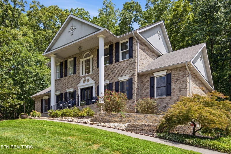6809 Resolute Rd, Knoxville, TN 37918