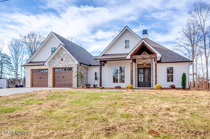 6813 Flint Gap Rd, Knoxville, TN 37914
