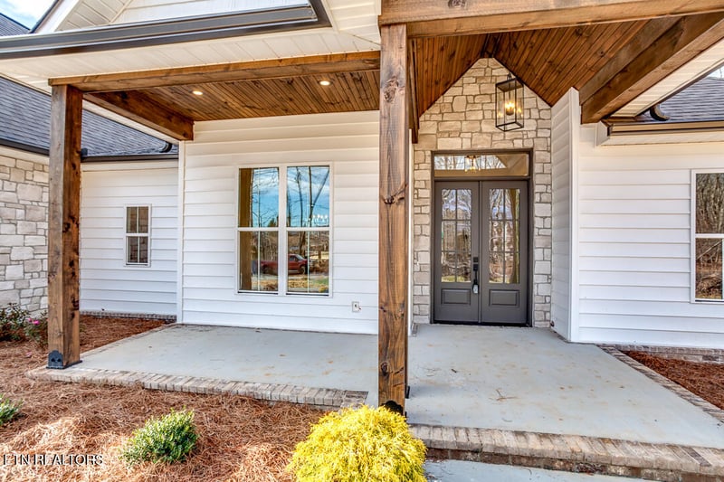 6813 Flint Gap Rd, Knoxville, TN 37914