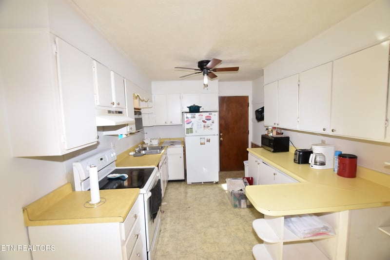 6814 Texas Valley Rd, Knoxville, TN 37938