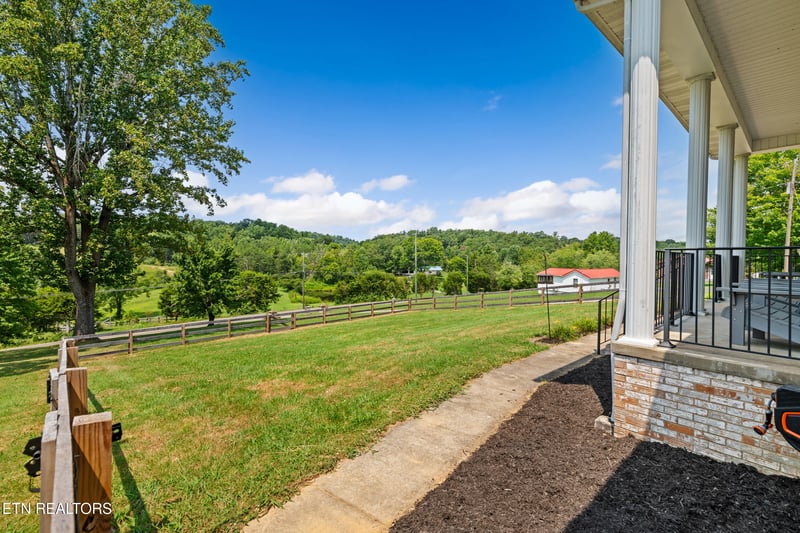 6818 Texas Valley Rd, Knoxville, TN 37938