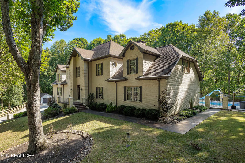 6821 Resolute Rd, Knoxville, TN 37918