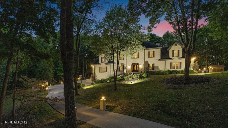 6821 Resolute Rd, Knoxville, TN 37918