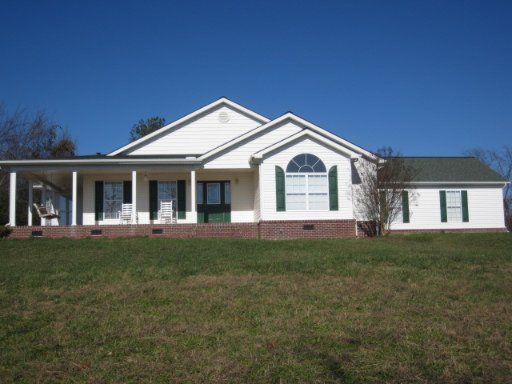6823 Wood Rd, Corryton, TN 37721