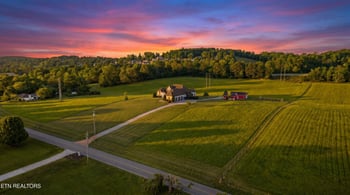 6824 Hickory Creek Rd, Lenoir City, TN 37771