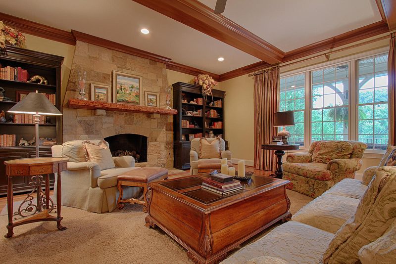 6824 Stone Mill Dr, Knoxville, TN 37919