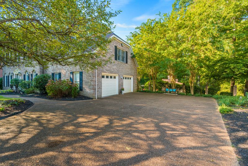6829 Resolute Rd, Knoxville, TN 37918