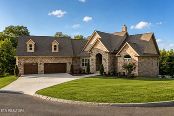 6841 Redtail Hawk Way, Knoxville, TN 37921