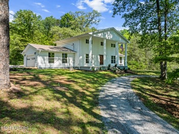 6842 Four Mile Rd, Maryville, TN 37803