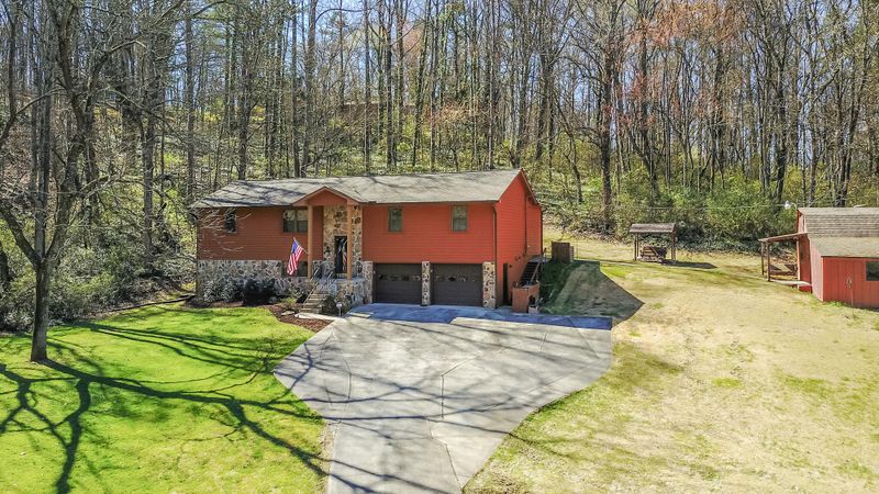 6845 Reddege Rd, Knoxville, TN 37918